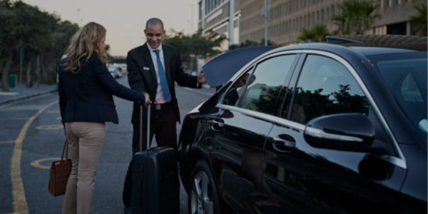 Luxury Redefined: Why Choose a Limo for Your South Florida Airport Transfer